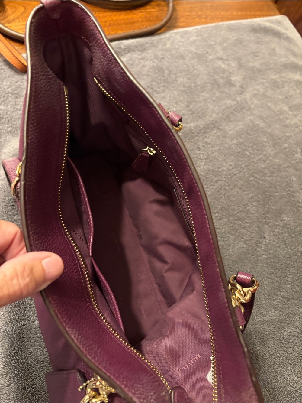 Coach Pebbled Leather Shoulder Tote in Plum Wine - Picture 6 of 7